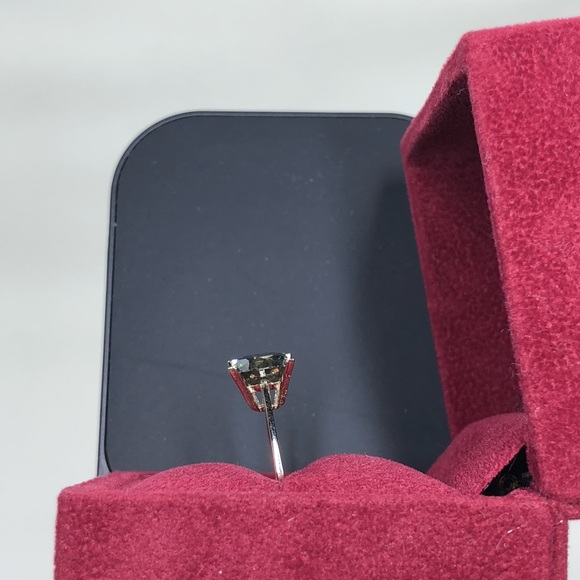 14k Moissanite Engagement Ring - Picture 11 of 11